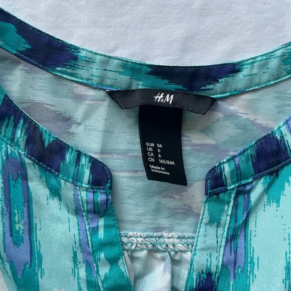 H&M Sleeveless Ikat Style Blouse, 6 - Picture 3 of 3